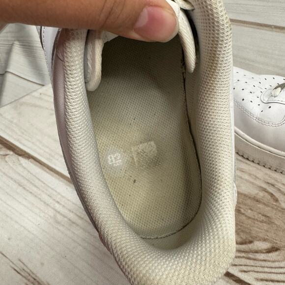 Nike Air Force 1 '07 Low Triple White Sneakers (CW-2288-111) Men's Size 13 - Picture 7 of 11